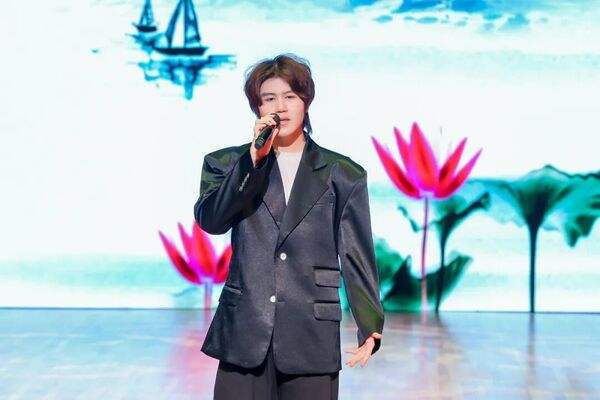 1765350430610076255.jpeg ff7a83f85b40055bbb971eb82198ebd3_600.jpeg